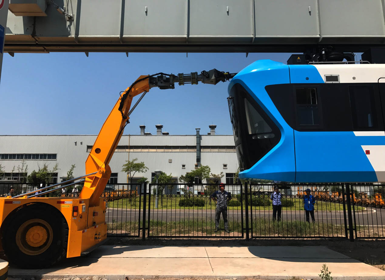 成都华体会官方空轨列车专用调拉车-1.jpg